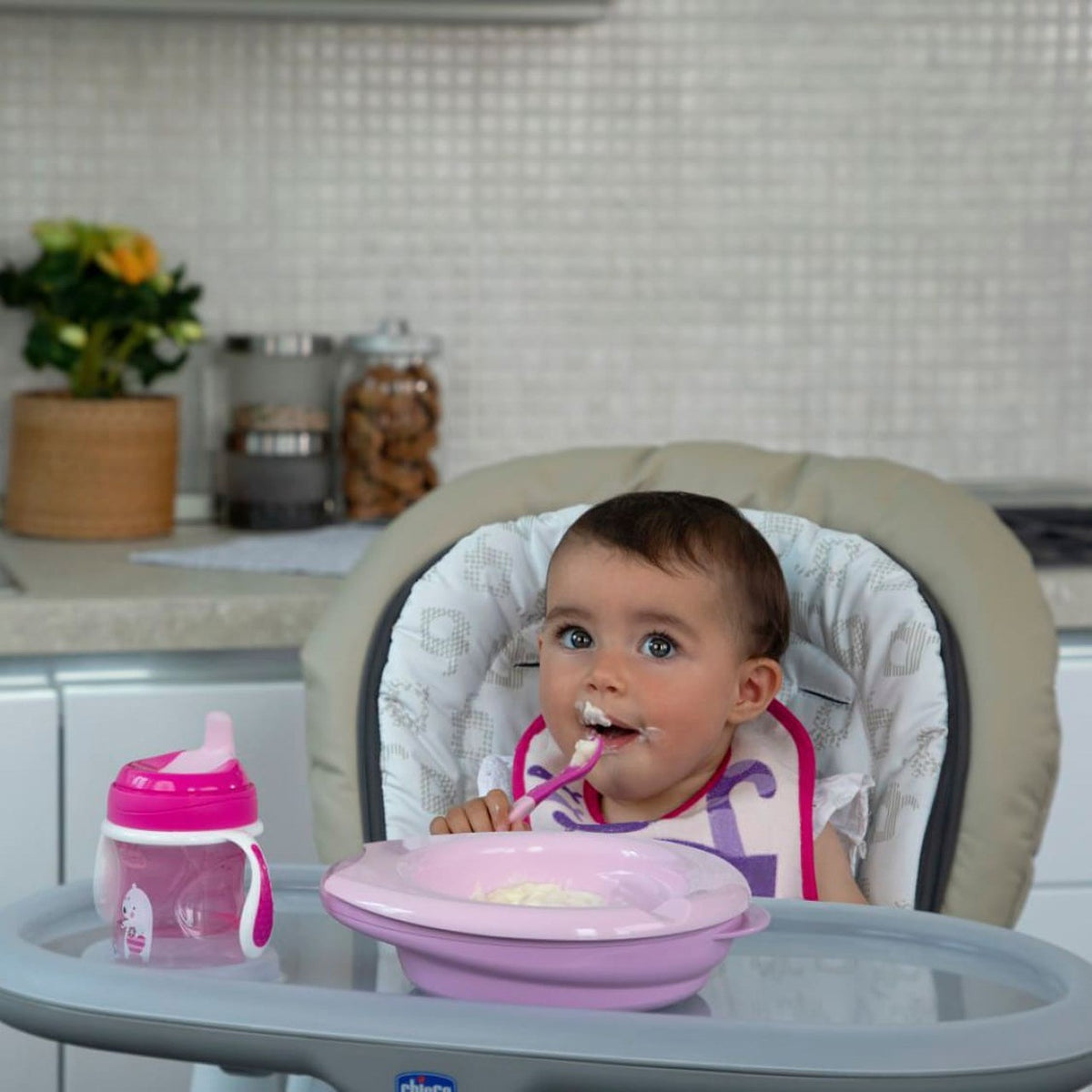 Chicco 4 Parça Beslenme Seti +6 Ay - Kız